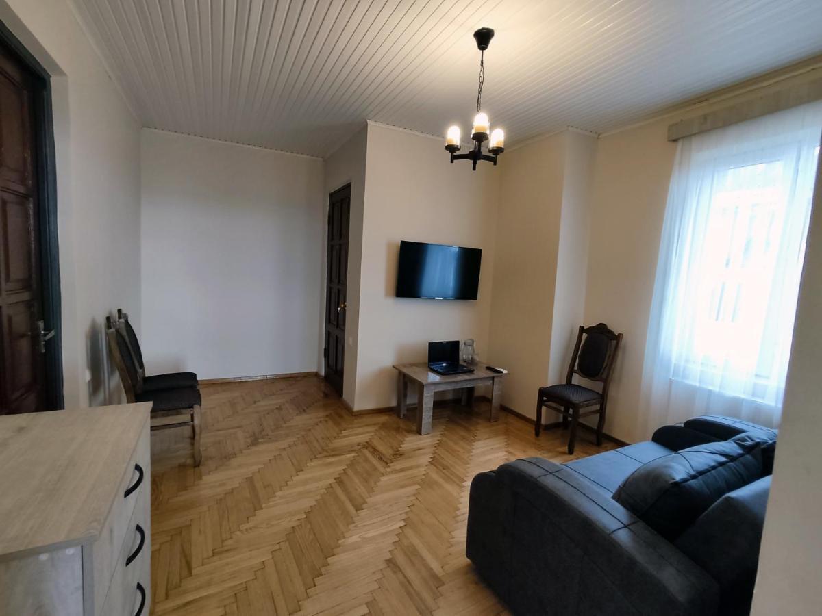 Guesthouse White Swan Kobuleti Extérieur photo