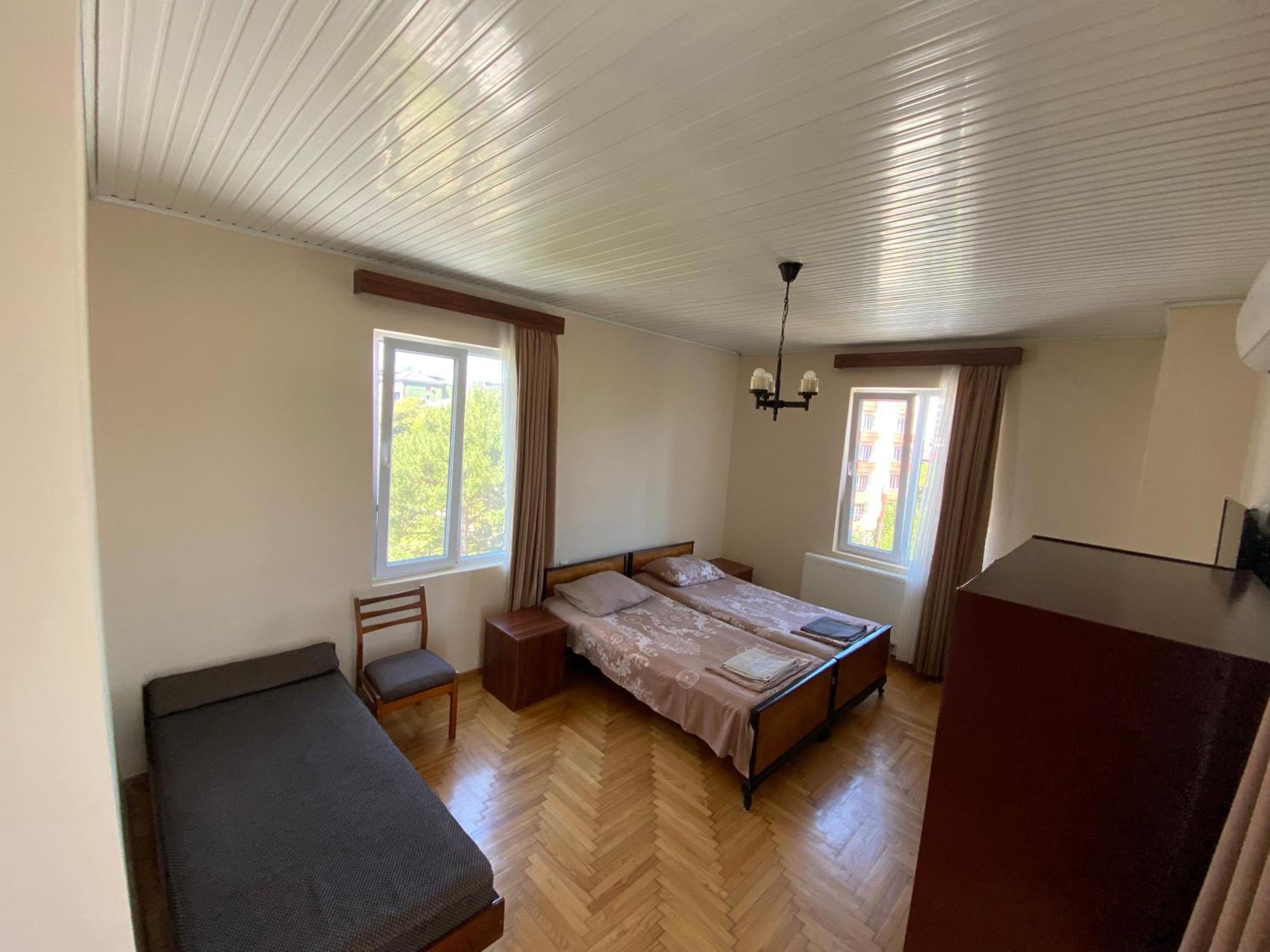 Guesthouse White Swan Kobuleti Extérieur photo
