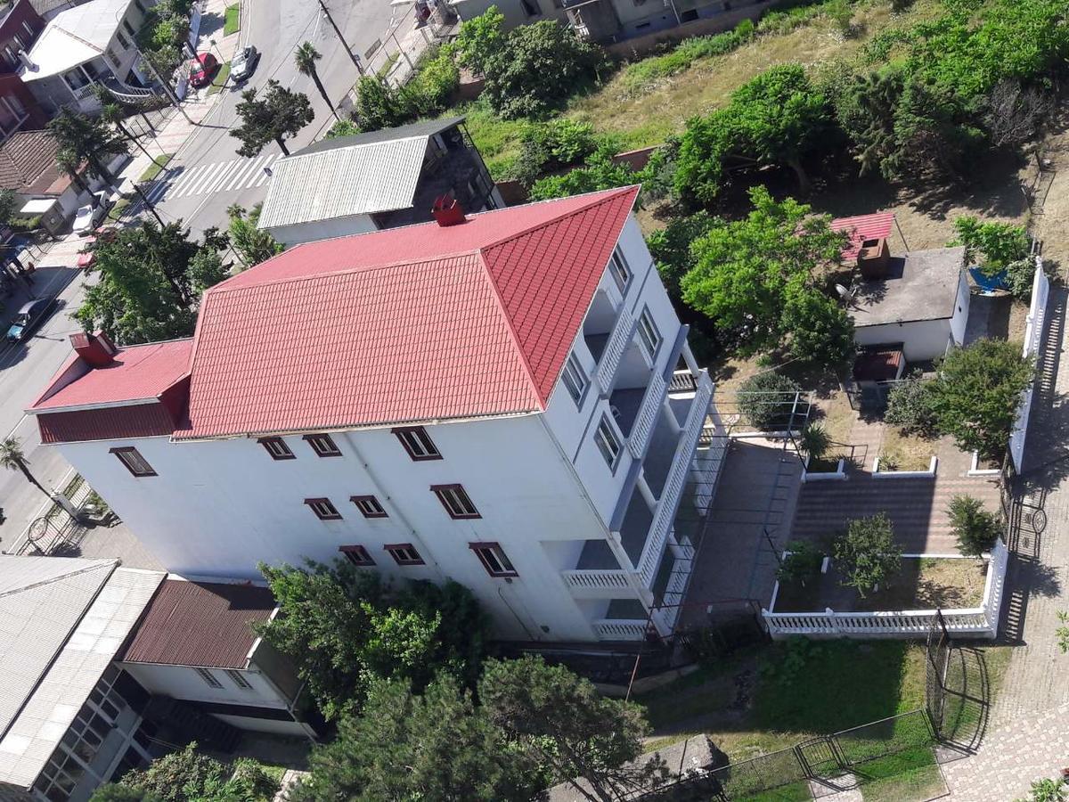 Guesthouse White Swan Kobuleti Extérieur photo