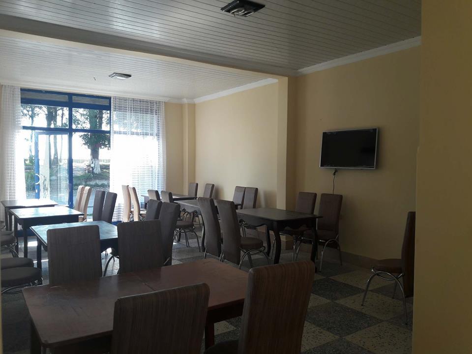 Guesthouse White Swan Kobuleti Extérieur photo